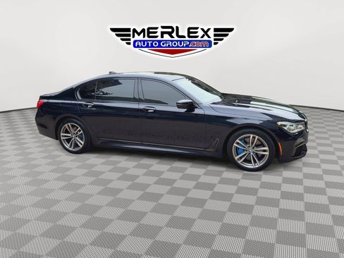 Used 2018 BMW 750i xDrive AWD/4WD image 9