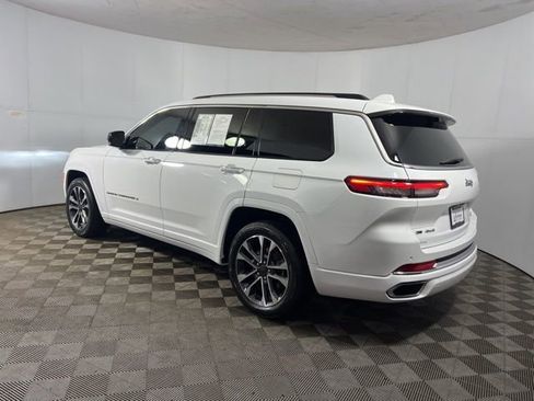 Used 2022 Jeep Grand Cherokee L Overland w/ Luxury Tech Group IV image 4