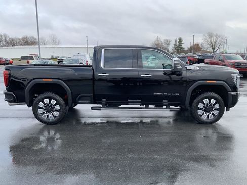 New 2026 GMC Sierra 2500 Denali w/ Denali Reserve Package image 19