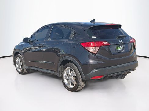 Used 2018 Honda HR-V LX image 5