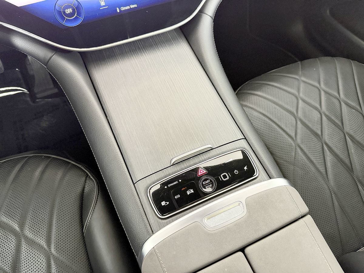 Used 2022 Mercedes-Benz EQS 580 4MATIC Sedan image 59