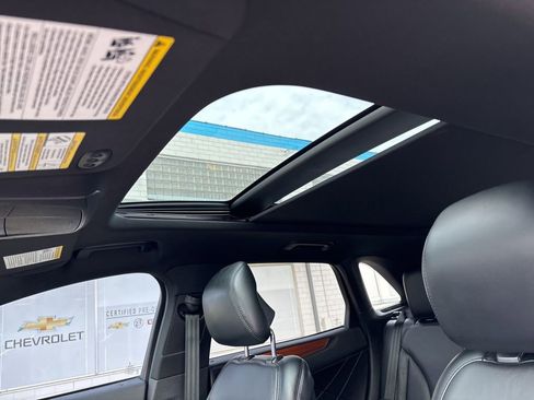 Used 2017 Lincoln MKC Select w/ Lincoln MKC Climate Package image 16