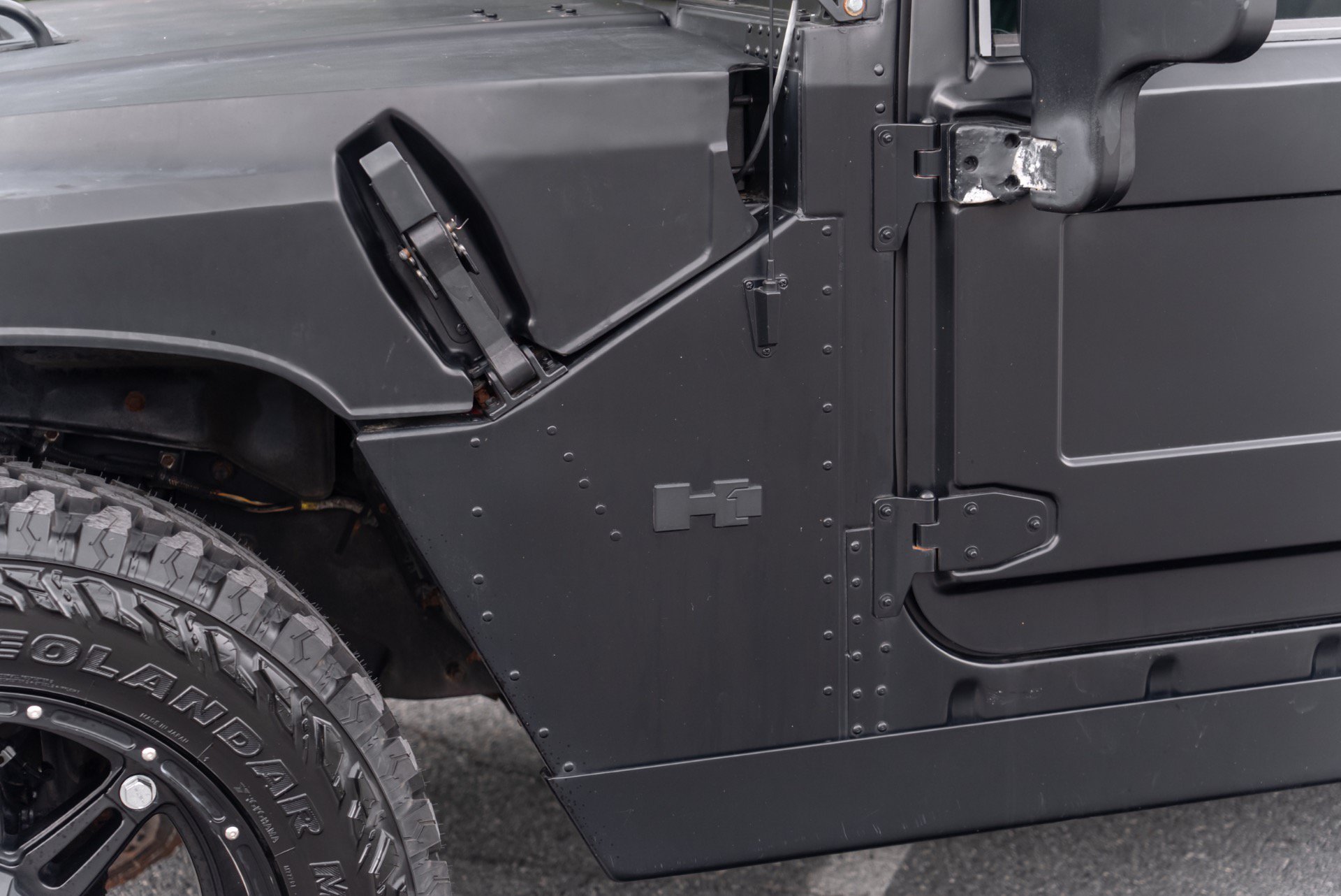 Used 2001 HUMMER H1 4-Door Open Top AWD/4WD image 64