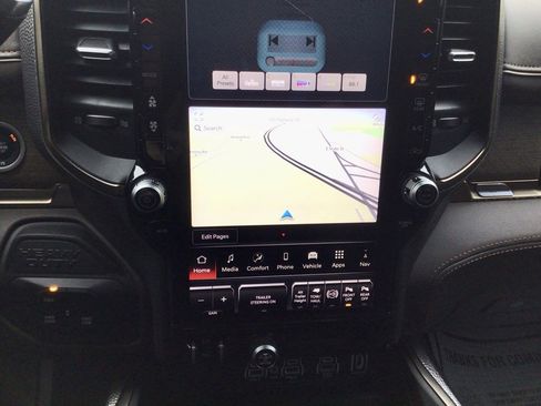 Used 2025 RAM 3500 Longhorn image 3