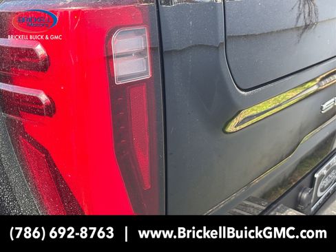 New 2025 GMC Sierra 2500 SLT image 16