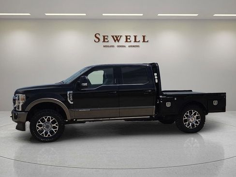 Used 2020 Ford F250 King Ranch w/ King Ranch Ultimate Package AWD/4WD image 2
