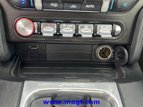 Used 2019 Ford Mustang GT Premium w/ GT Performance Package RWD image 8