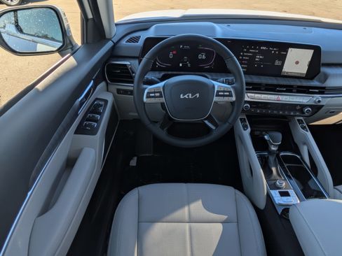 New 2025 Kia Telluride EX image 17