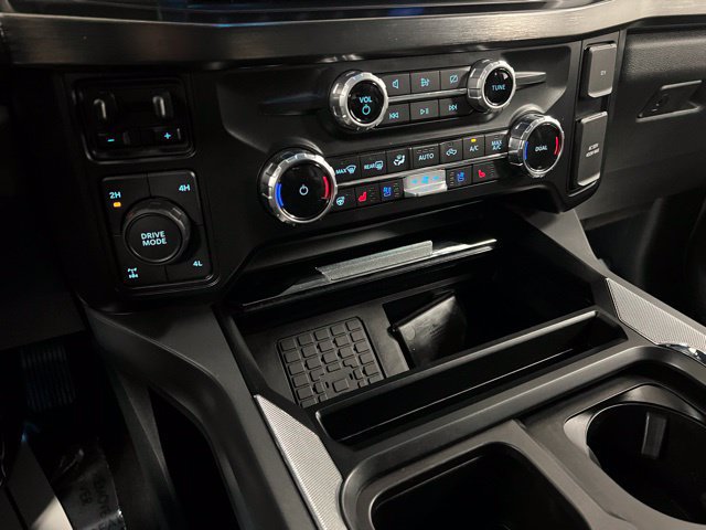 Used 2024 Ford F350 Lariat w/ Black Appearance Package AWD/4WD image 42