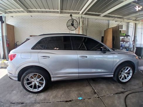 Used 2020 Audi Q3 2.0T Premium w/ Convenience Package AWD/4WD image 6