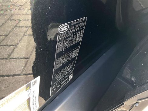 Used 2023 Land Rover Discovery S R-Dynamic image 34