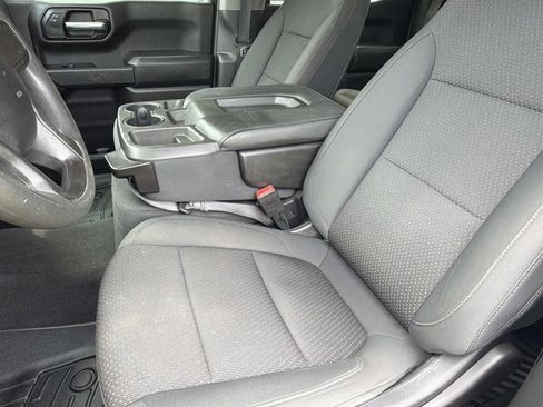 Used 2020 Chevrolet Silverado 1500 Custom w/ Custom Value Package RWD image 12