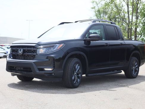 New 2026 Honda Ridgeline Sport image 3