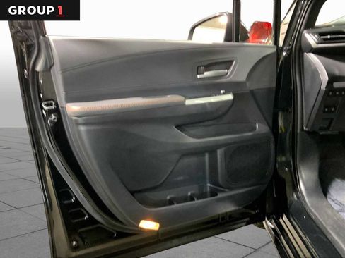 Used 2024 Toyota Sienna XSE w/ XSE Plus Package AWD/4WD image 22
