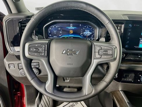 Used 2023 Chevrolet Silverado 1500 RST w/ Z71 Off-Road Package AWD/4WD image 14