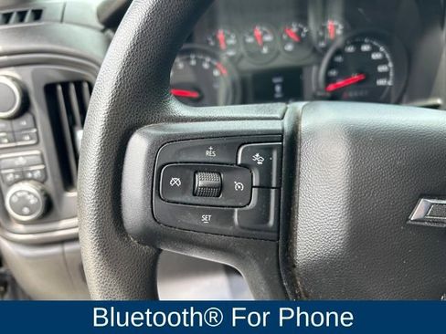 Used 2025 Chevrolet Silverado 1500 Custom Trail Boss AWD/4WD image 15