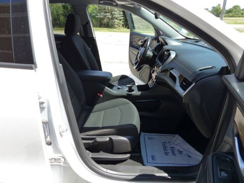 Used 2020 GMC Terrain SLE AWD/4WD image 44
