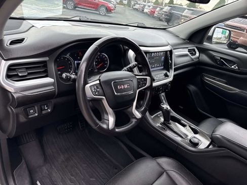 Used 2019 GMC Acadia SLT image 16