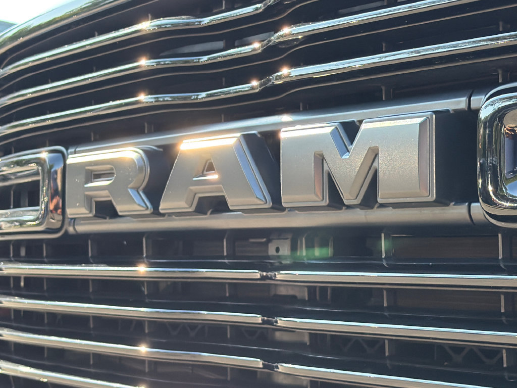 Used 2024 RAM 3500 Laramie w/ Night Edition AWD/4WD image 15