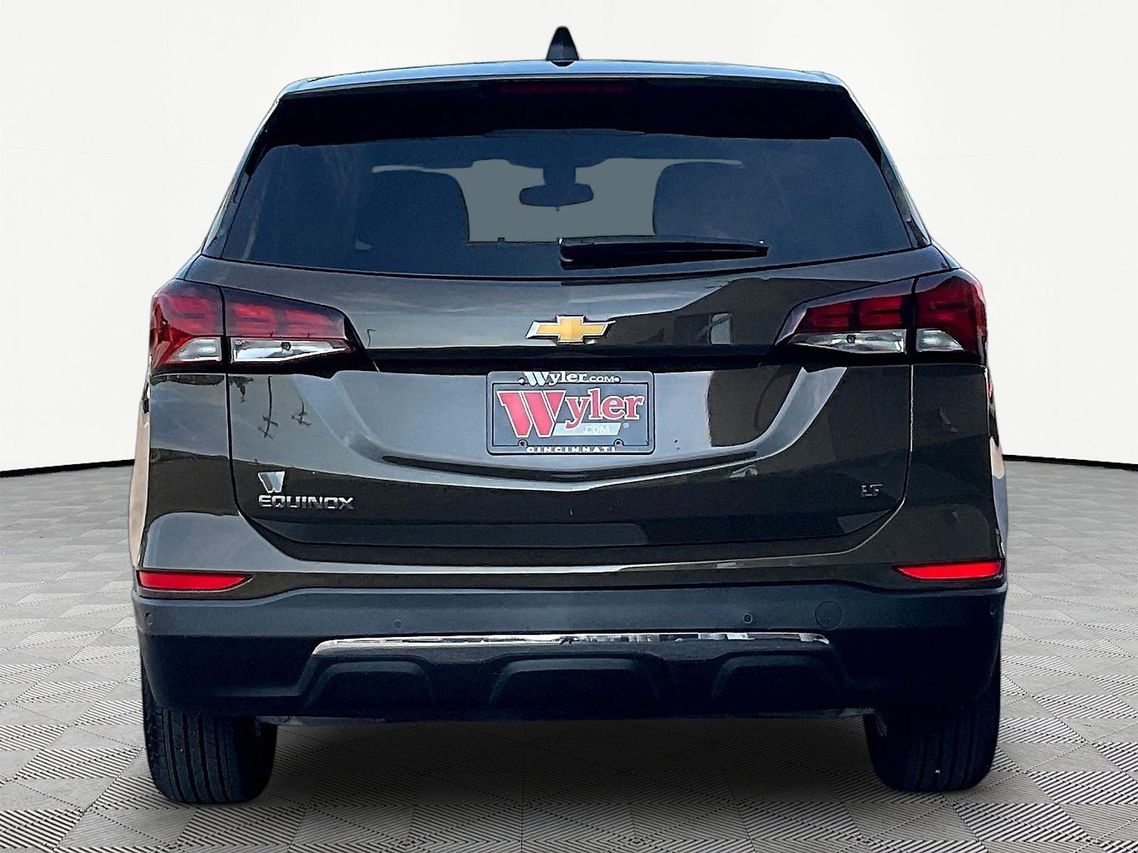 Used 2024 Chevrolet Equinox LT FWD image 5