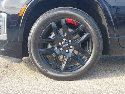 Used 2022 Chevrolet Traverse Premier w/ Redline Edition FWD image 7