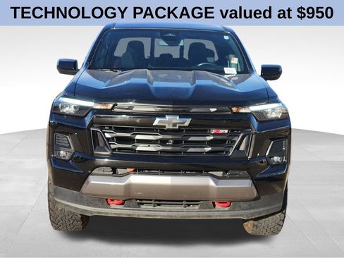 Used 2023 Chevrolet Colorado Z71 w/ Z71 Convenience Package 2 image 3