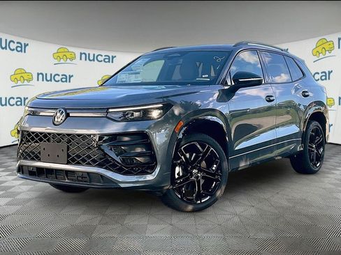 New 2026 Volkswagen Tiguan SE R-Line AWD/4WD image 3