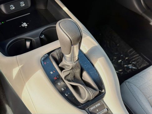 New 2027 Honda HR-V LX image 14