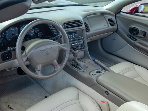 Used 2003 Chevrolet Corvette Convertible w/ Preferred Equipment Group1 image 24