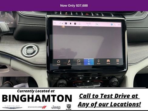 Used 2023 Jeep Grand Cherokee Overland image 19