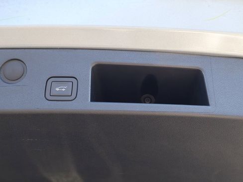 New 2026 Chevrolet Equinox LT w/ Convenience Package II image 48