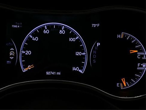 Used 2014 Jeep Grand Cherokee Limited AWD/4WD image 22