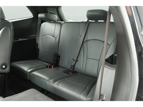 Used 2024 Buick Enclave Premium AWD/4WD image 33