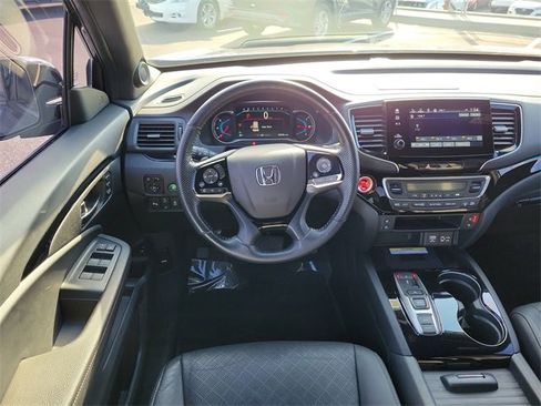 Used 2021 Honda Passport Elite image 16