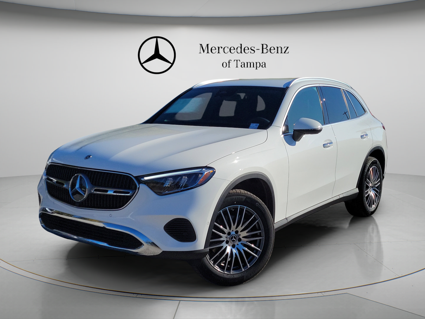 Certified 2026 Mercedes-Benz GLC 300 image 2