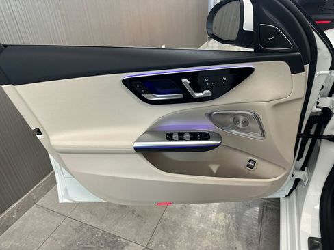 New 2026 Mercedes-Benz C 300 4MATIC Sedan image 5