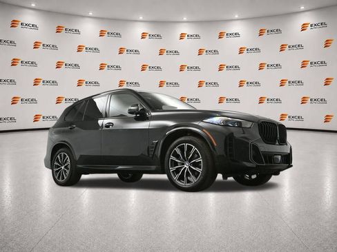 Used 2024 BMW X5 xDrive40i w/ M Sport Package AWD/4WD image 56
