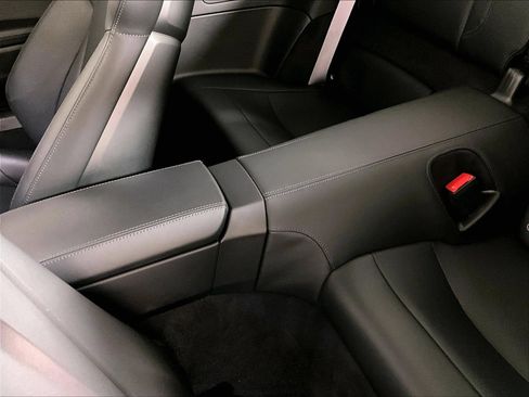 Certified 2024 Porsche 911 Carrera T RWD image 21