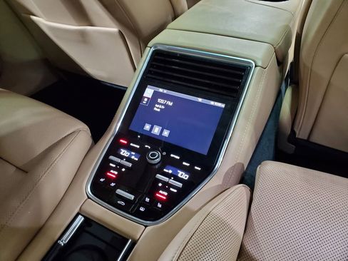 Used 2018 Porsche Panamera Turbo AWD/4WD image 23