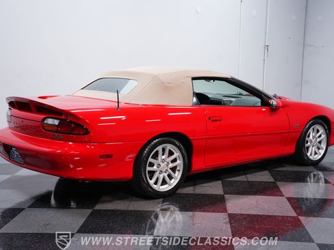 Used 2002 Chevrolet Camaro Z28 w/ SS Performance/Appearance Pkg RWD image 11