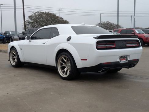 Used 2023 Dodge Challenger R/T Scat Pack image 10