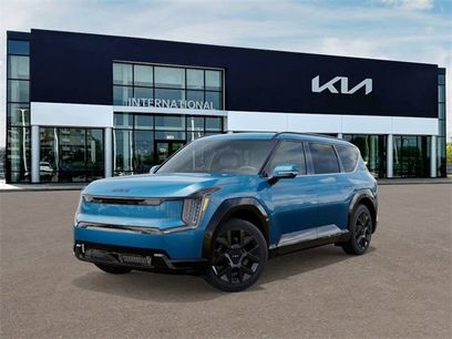 New 2026 Kia EV9 Land