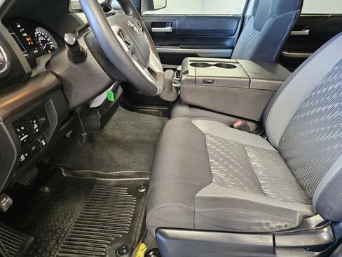 Used 2019 Toyota Tundra SR5 w/ TRD Off Road Package AWD/4WD image 15