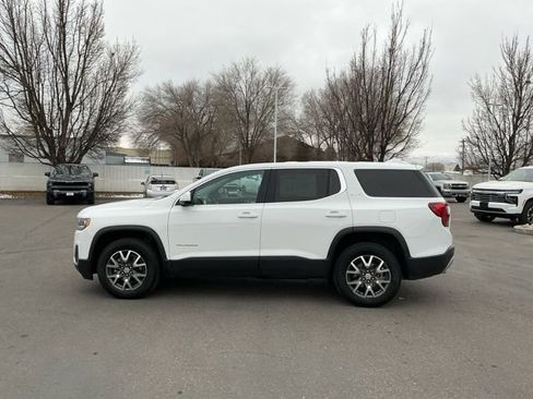 Used 2023 GMC Acadia SLE image 7
