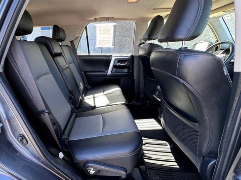 Used 2021 Toyota 4Runner SR5 Premium w/ Moonroof Package AWD/4WD image 34