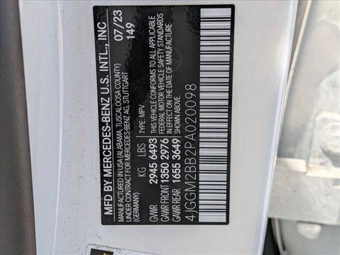 Used 2023 Mercedes-Benz EQE 350+ SUV image 23