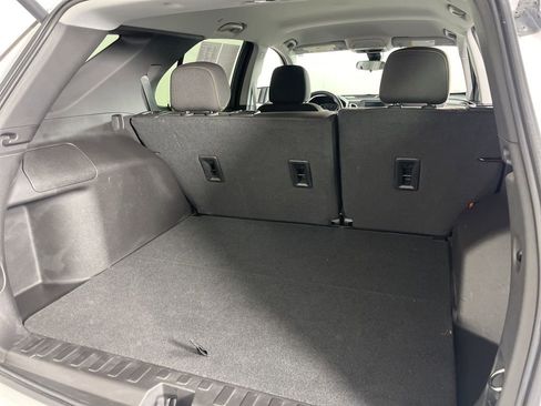 Certified 2024 Chevrolet Equinox LT image 9