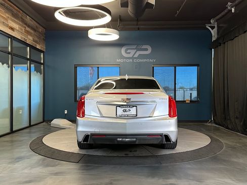 Used 2019 Cadillac CTS Luxury image 4