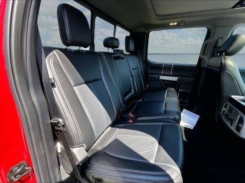 Used 2021 Ford F250 Lariat w/ Lariat Ultimate Package AWD/4WD image 23