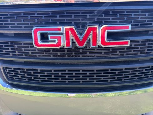 Used 2012 GMC Terrain SLT image 28